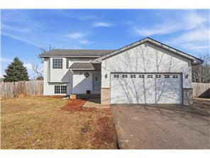 601 Horseshoe Lane, Braham MN